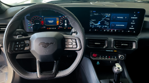 Mustang Dark Horse a venda na concessionária multimarcas Fly Auto em São Carlos